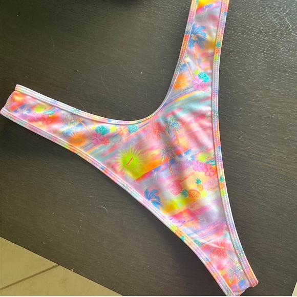 SOLD - Picture 3 of 5